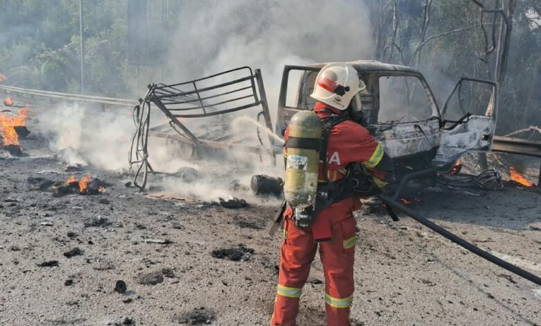 Lori muatan LPG terbakar 98 peratus di Lebuh Raya SILK, kelindan cedera